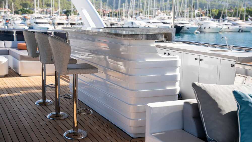 Deck lounge area