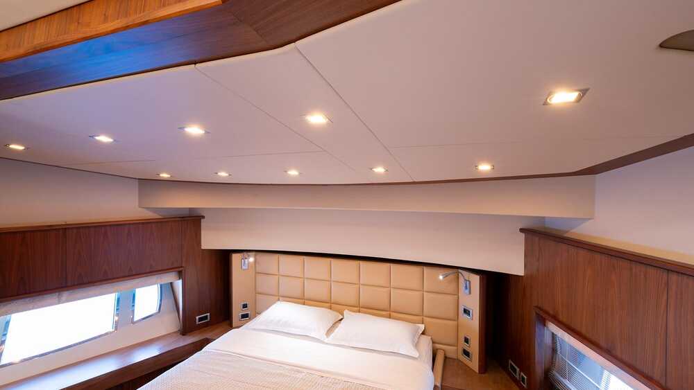 Guest cabin