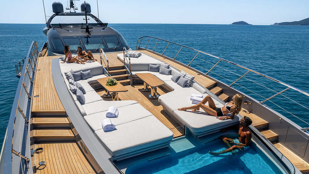 Lounge area on bow