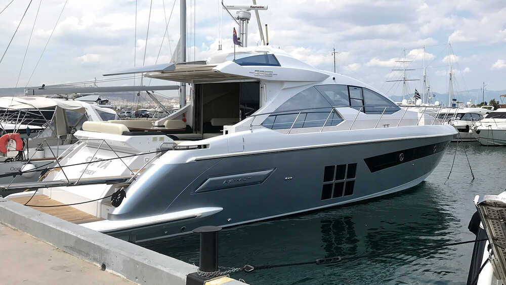 Exterior Azimut 55S-76 2016