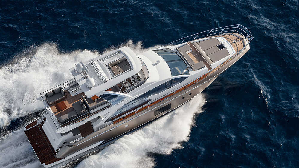 Exterior Azimut 66F