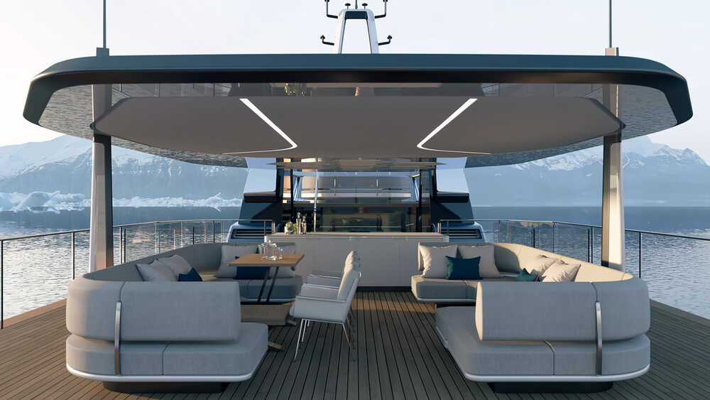 Lounge area on sundeck