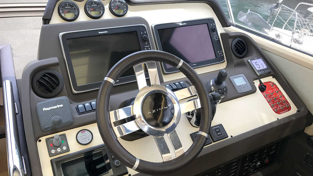 Main helm station