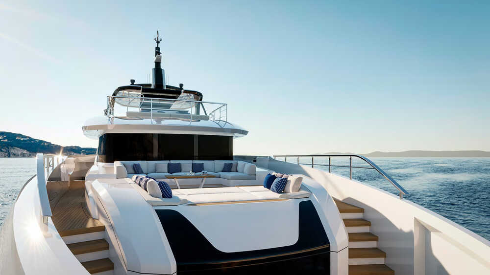 Lounge area on bow