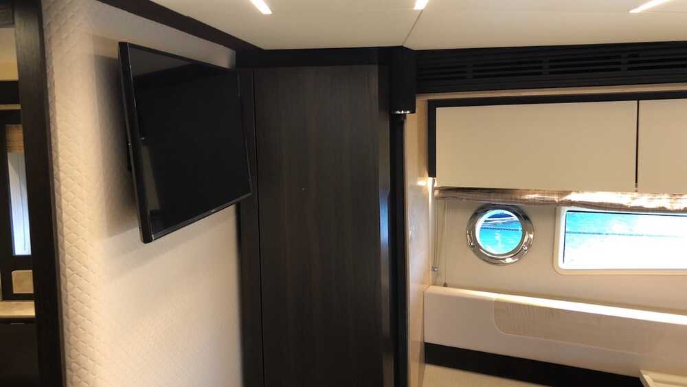 VIP cabin