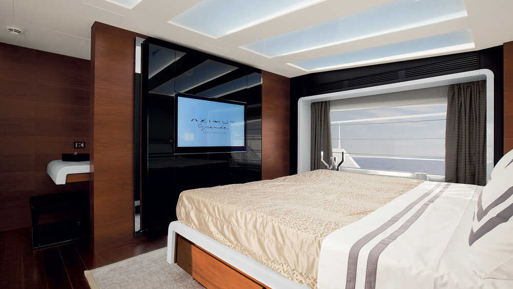 The owner's cabin