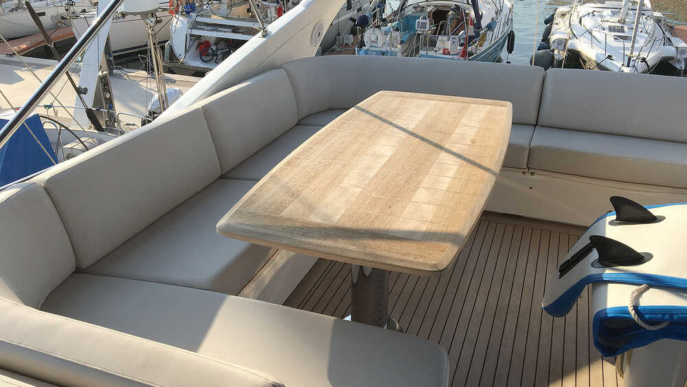 Flybridge