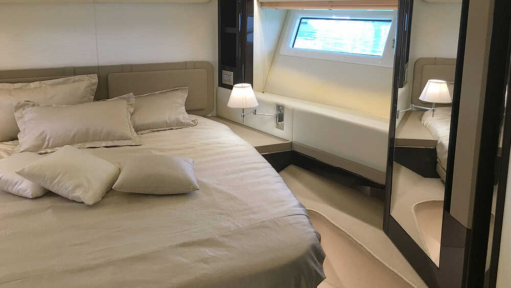 VIP cabin (bow)