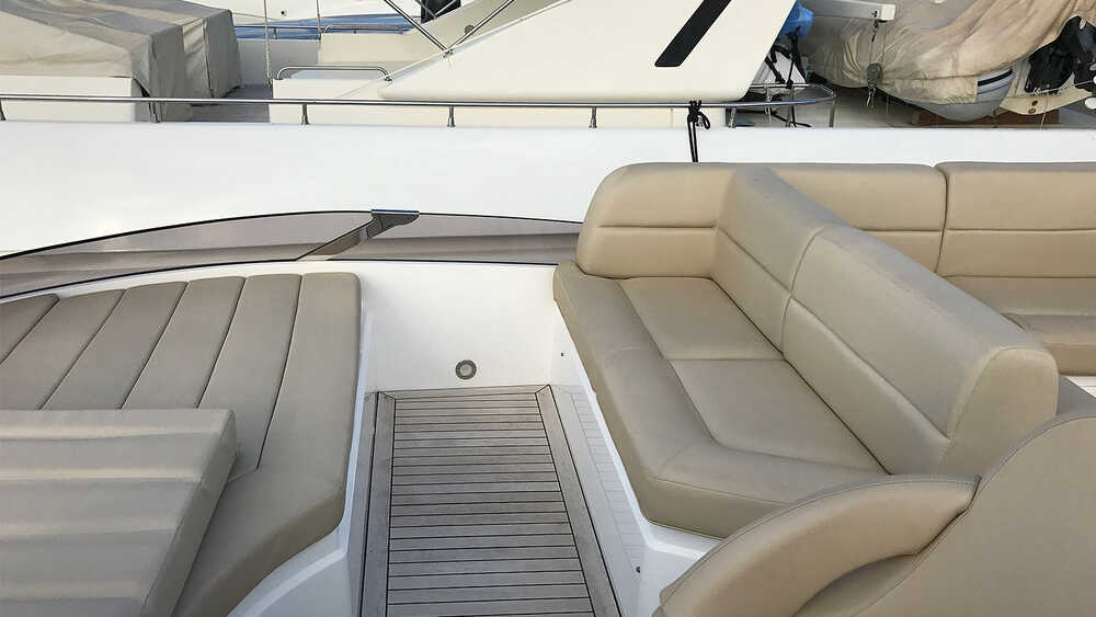 Flybridge