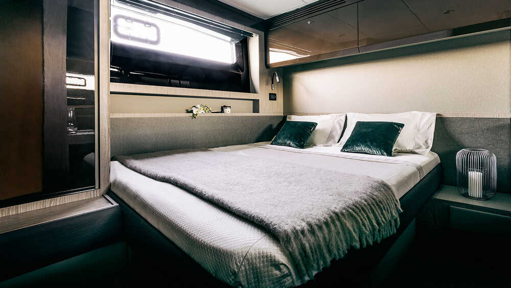 Sliding Beds in VIP cabin