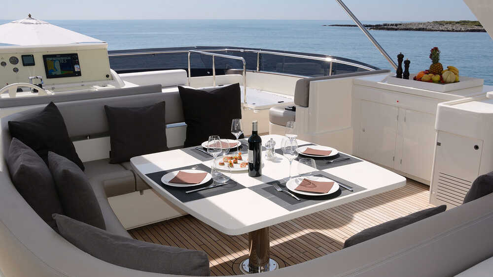 Flybridge