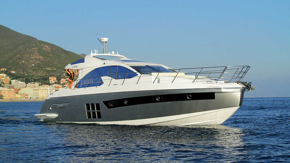Exterior. Life Style