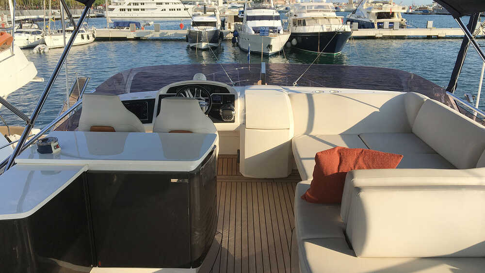 Flybridge