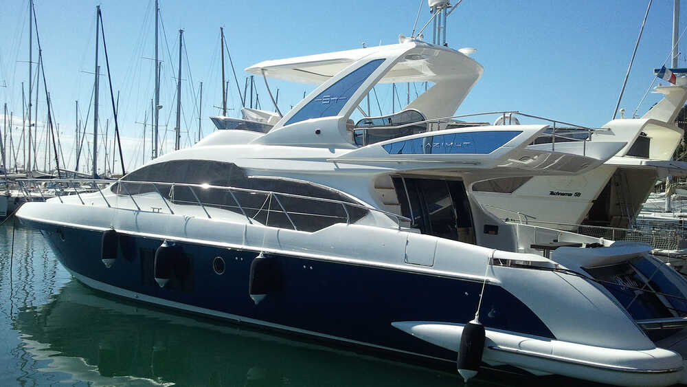 Exterior Azimut 64 2013
