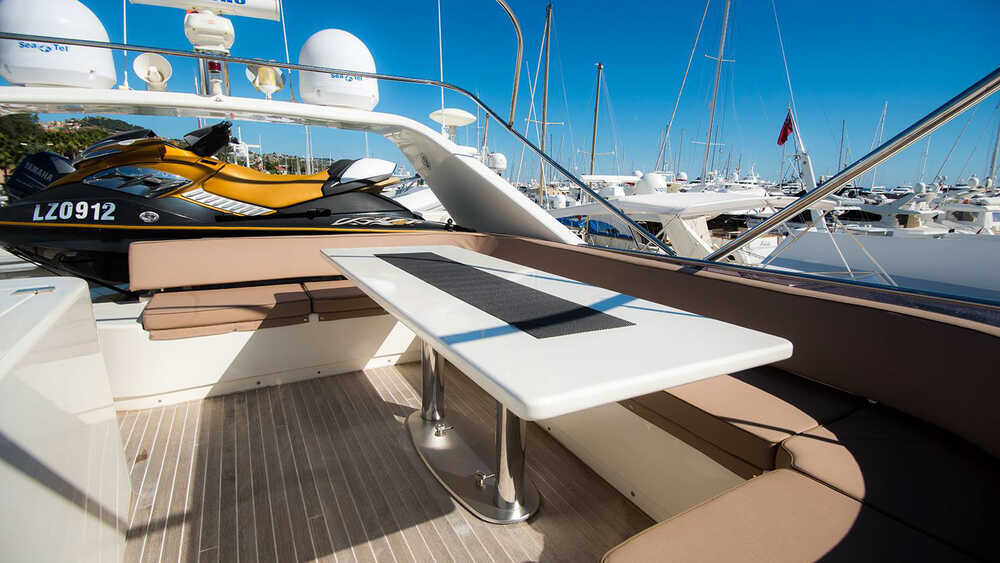 Flybridge