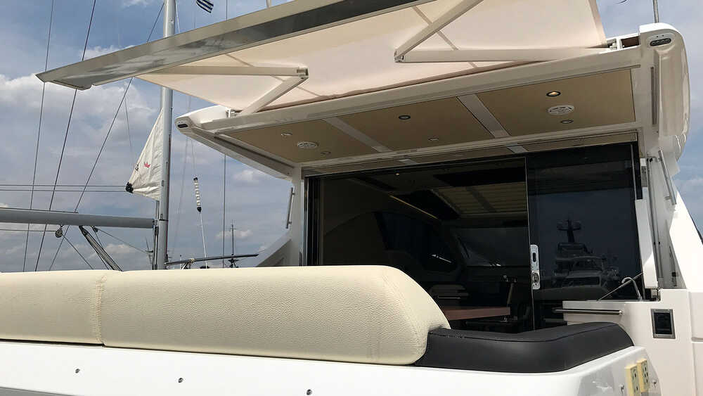 Electrical awning for aft cockpit