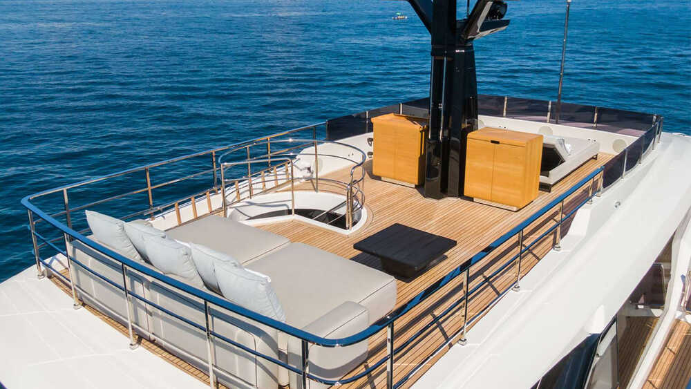 Sundeck