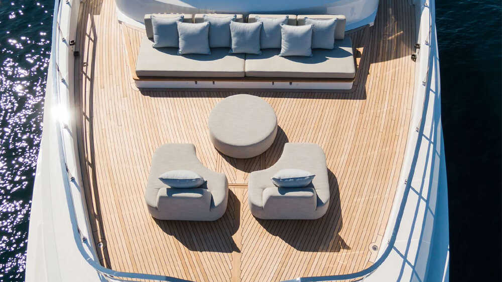 Lounge area on bow