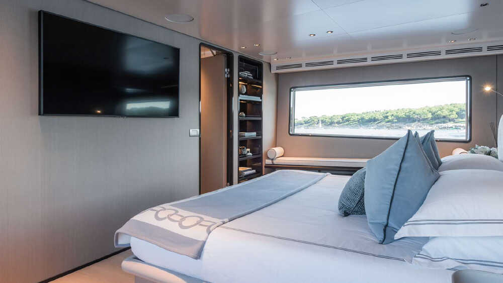 Master cabin on main deck