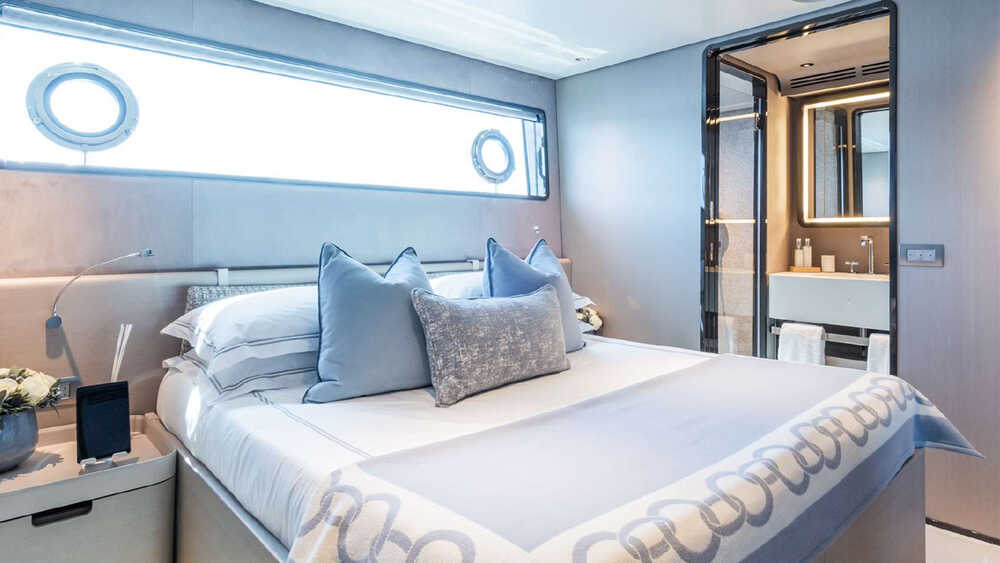 Guest VIP cabin on lower deck