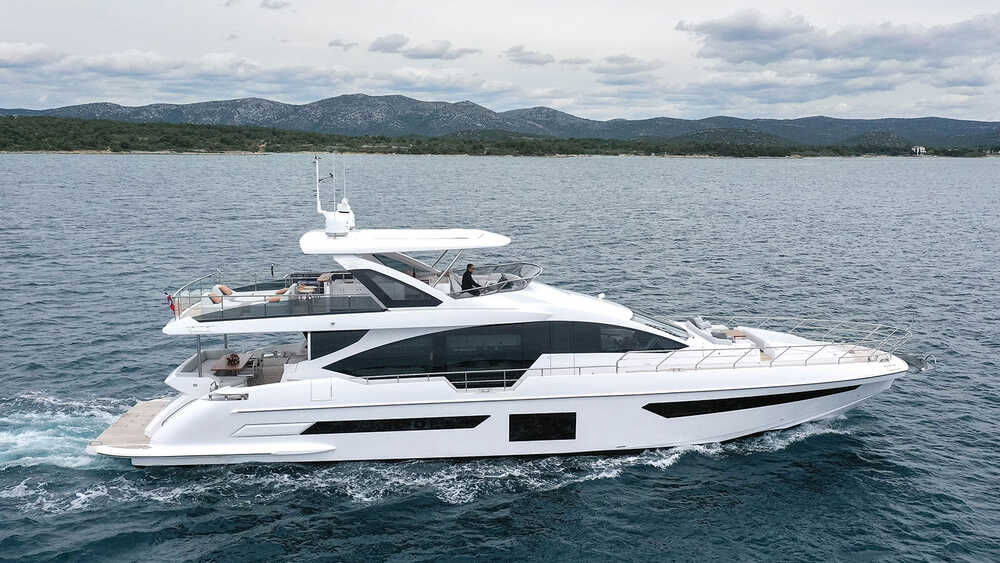 Exterior Azimut Grande 25 METRI M/Y "VIVA"