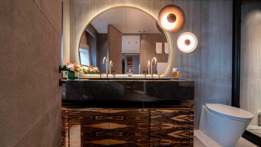 Owner suite