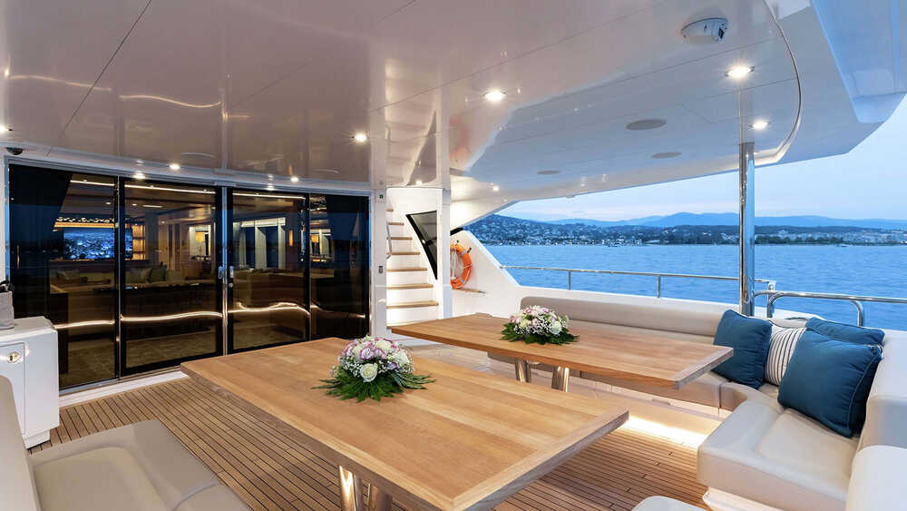 Aft main deck