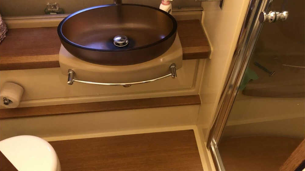 Master head