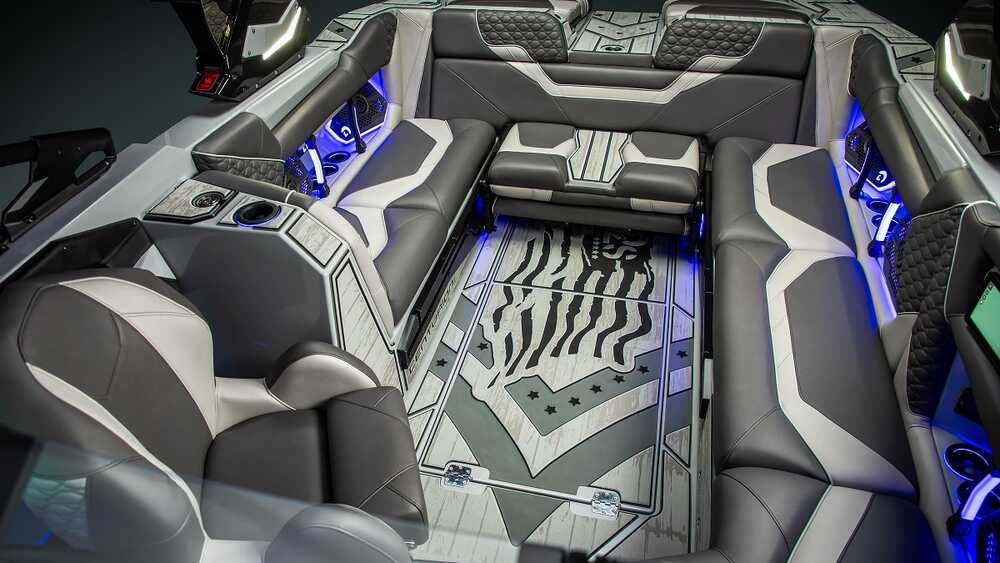 Midship