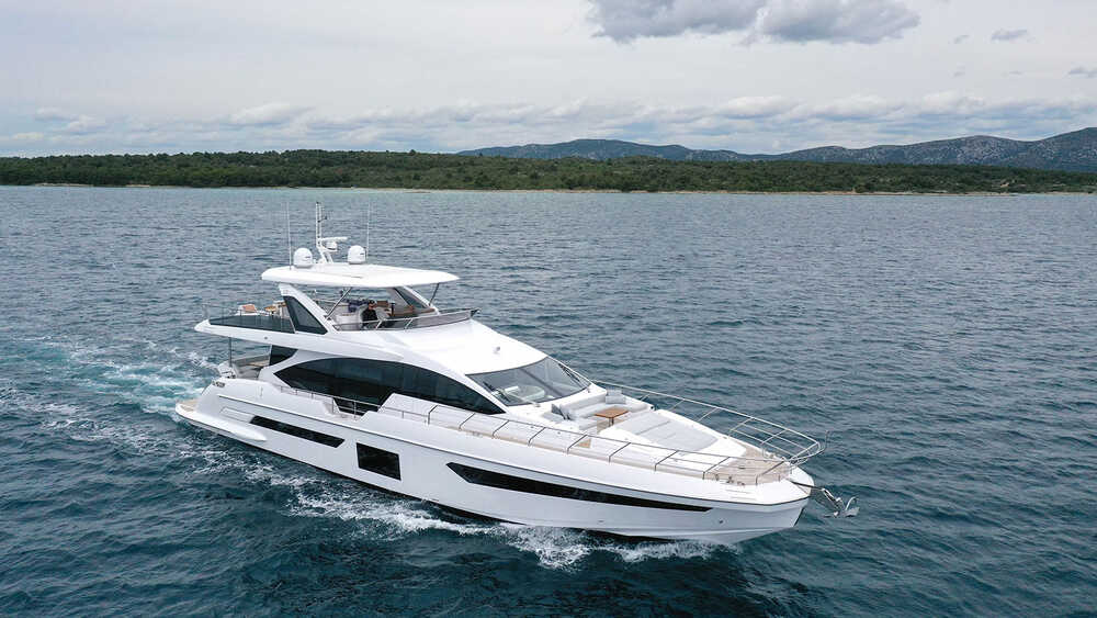 Exterior Azimut Grande 25 METRI M/Y "VIVA"