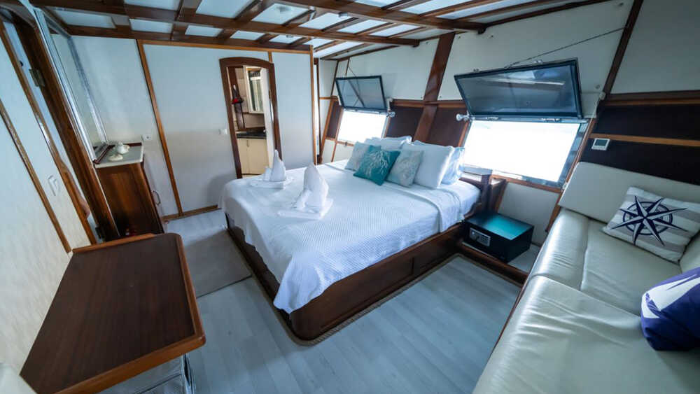 Master cabin