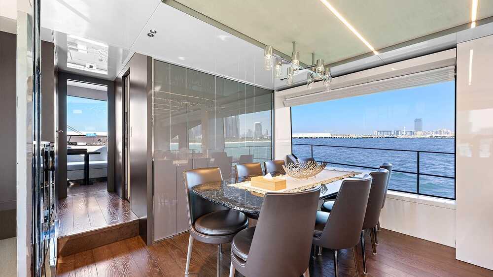 Dinette area on main deck 