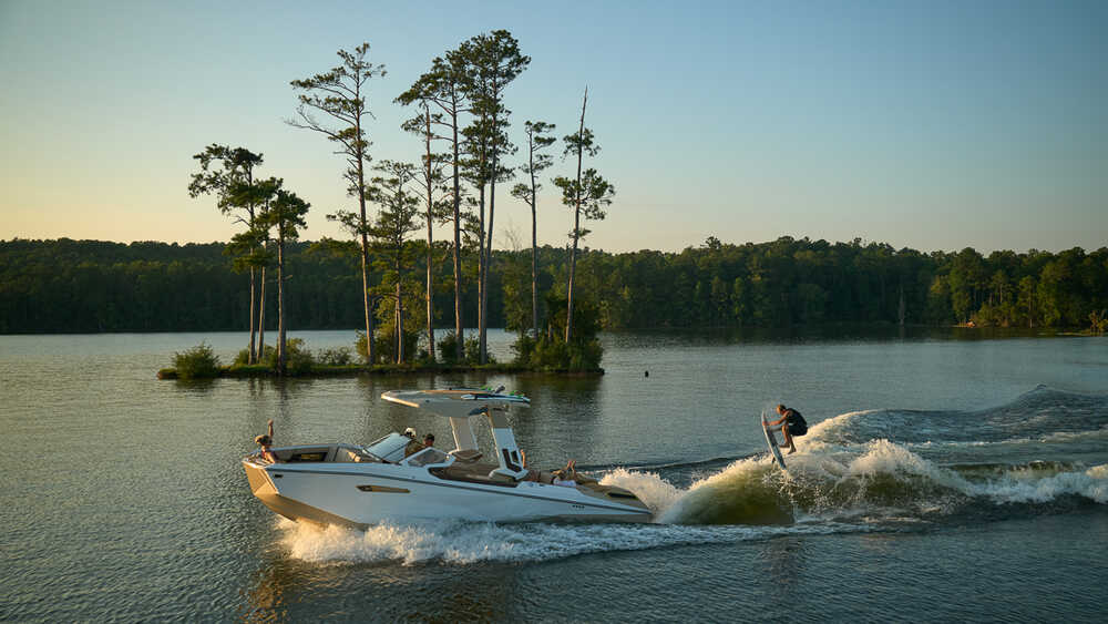 Wakesurf Wave 