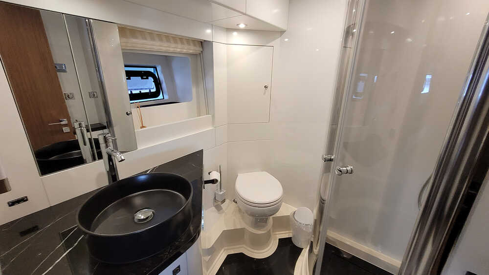 VIP bathroom