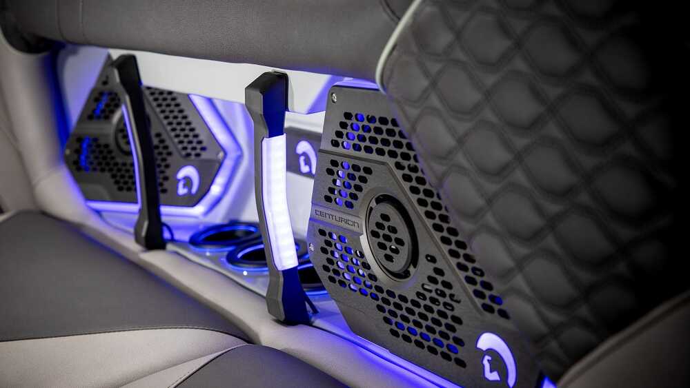 Capholders and Charger