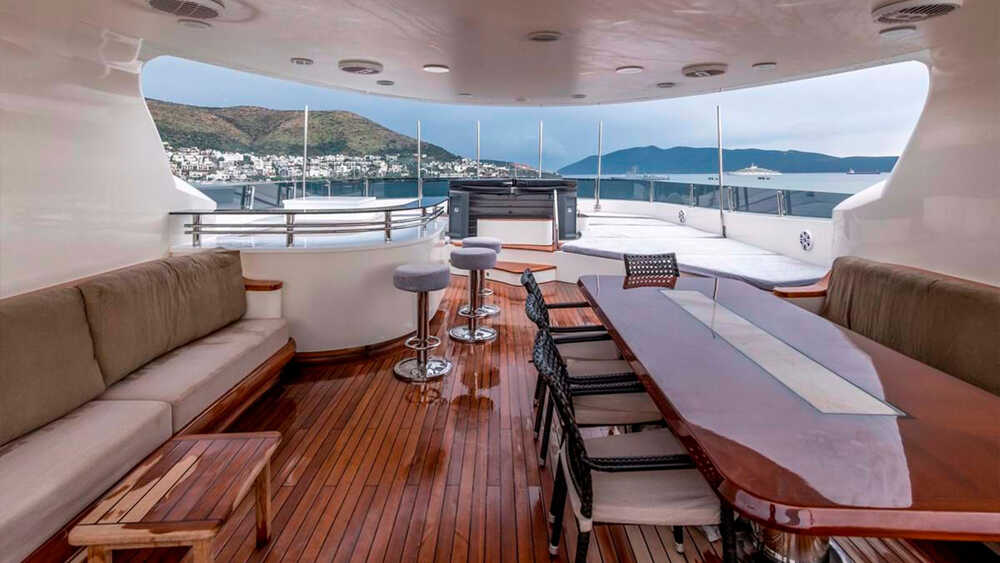 Sundeck