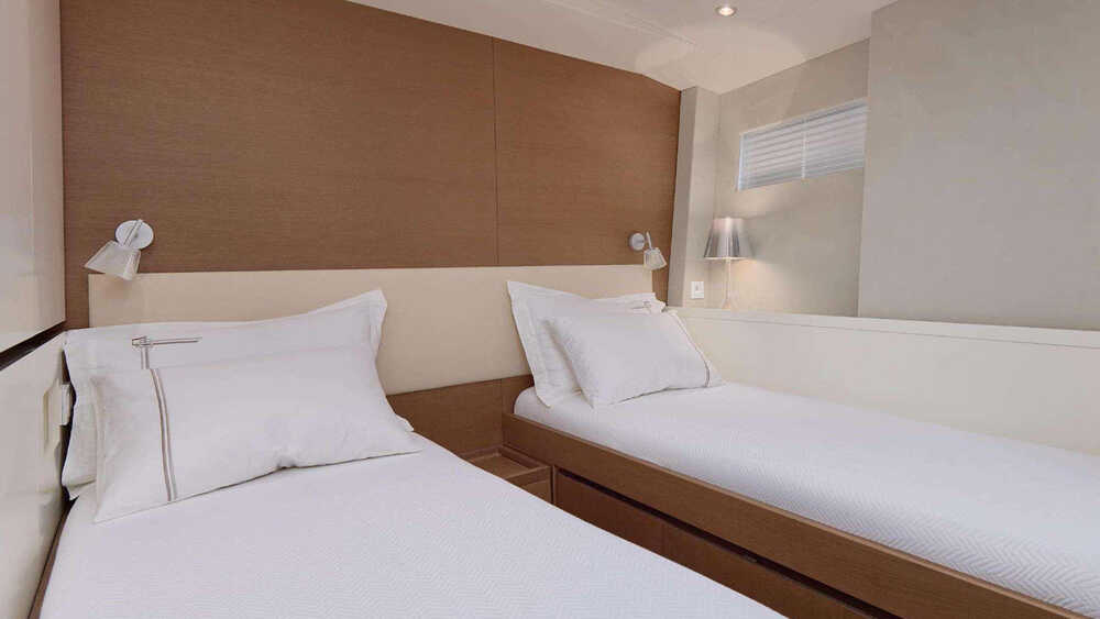 Twin Cabin ( Convertible to double)