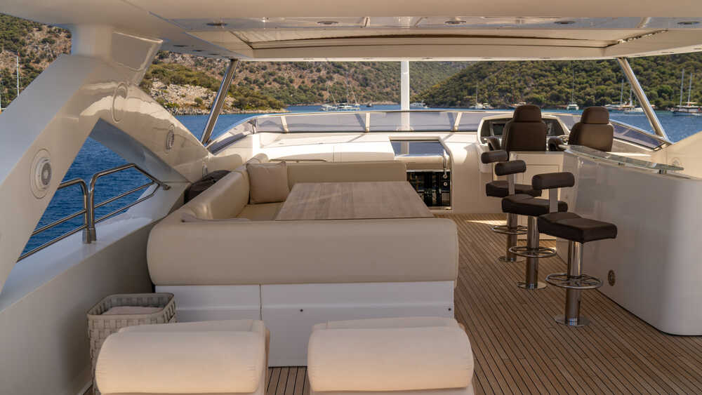 Flybridge