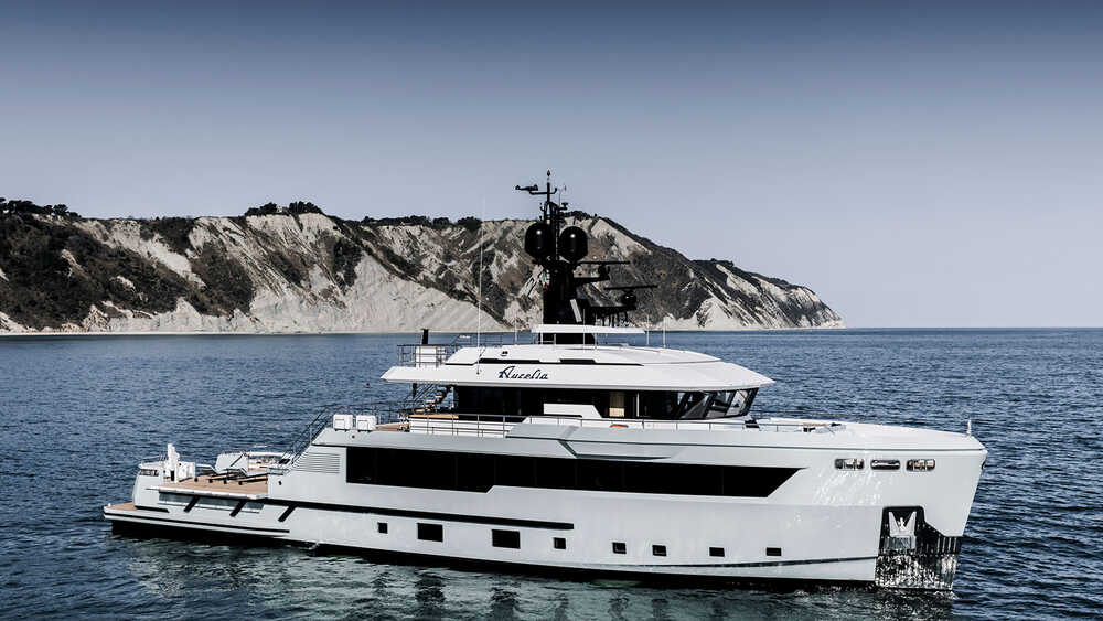 Cantiere delle Marche Flexplorer 130