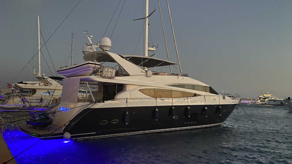 Exterior Princess 85 2010 M/Y ANGELINA