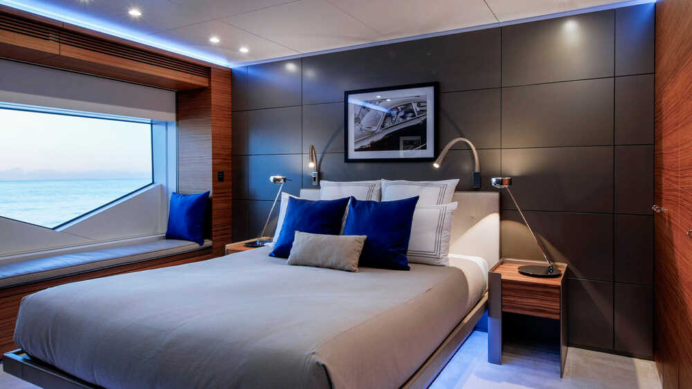 Guest cabin