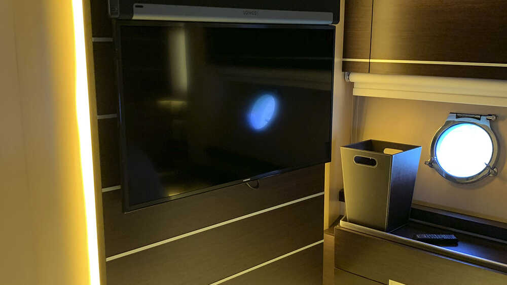 VIP cabin 