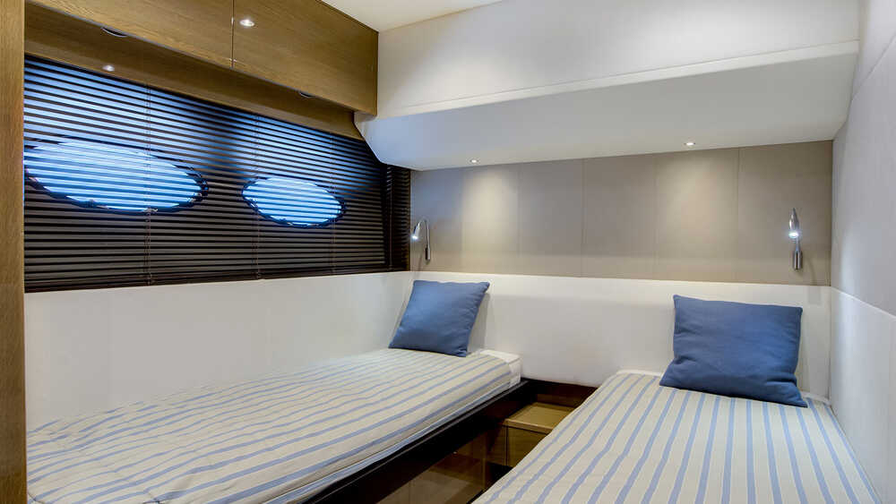 Guest cabin