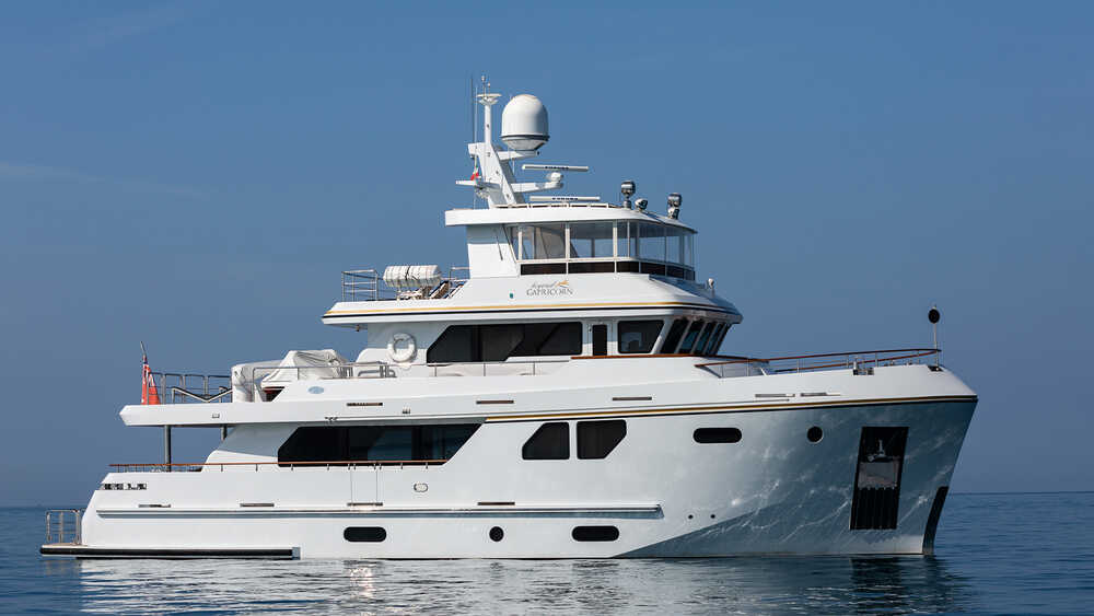 Bering 80 Exterior