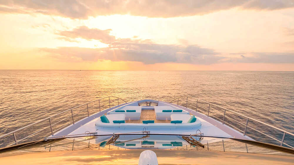 Lounge area on bow