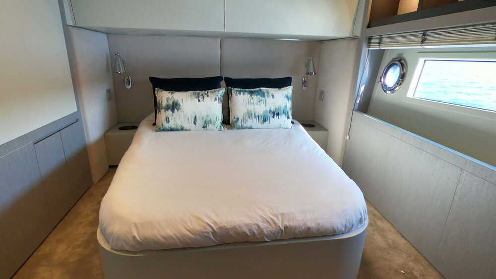 Guest cabin on portside