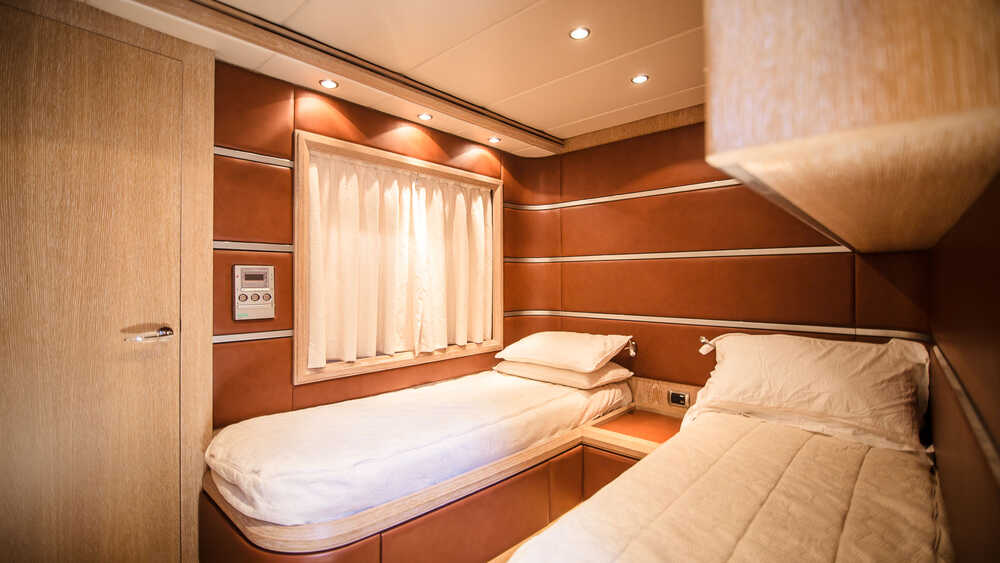 Azimut 98 Leonardo