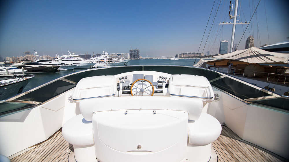 Azimut 98 Leonardo