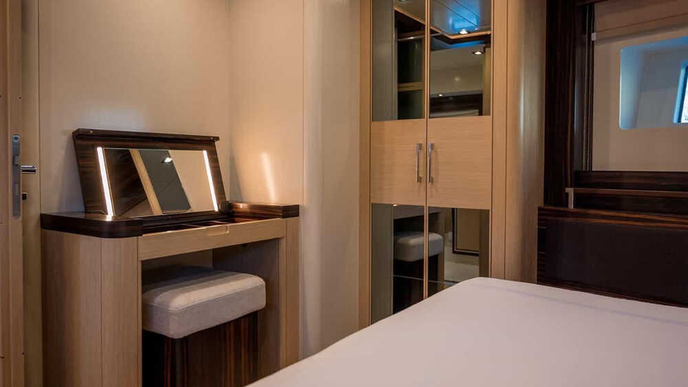 Vip cabin