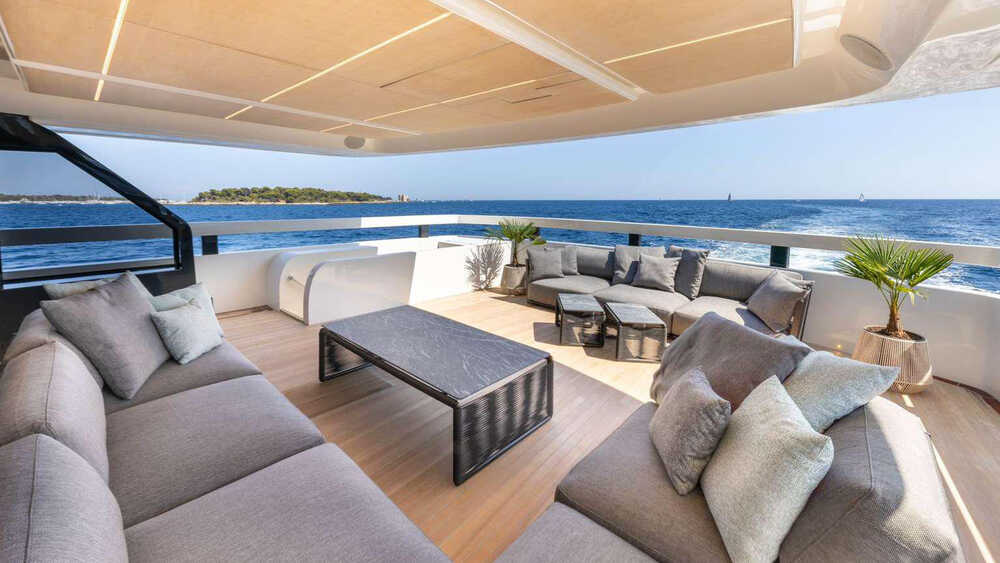 Lounge area on aft upper deck
